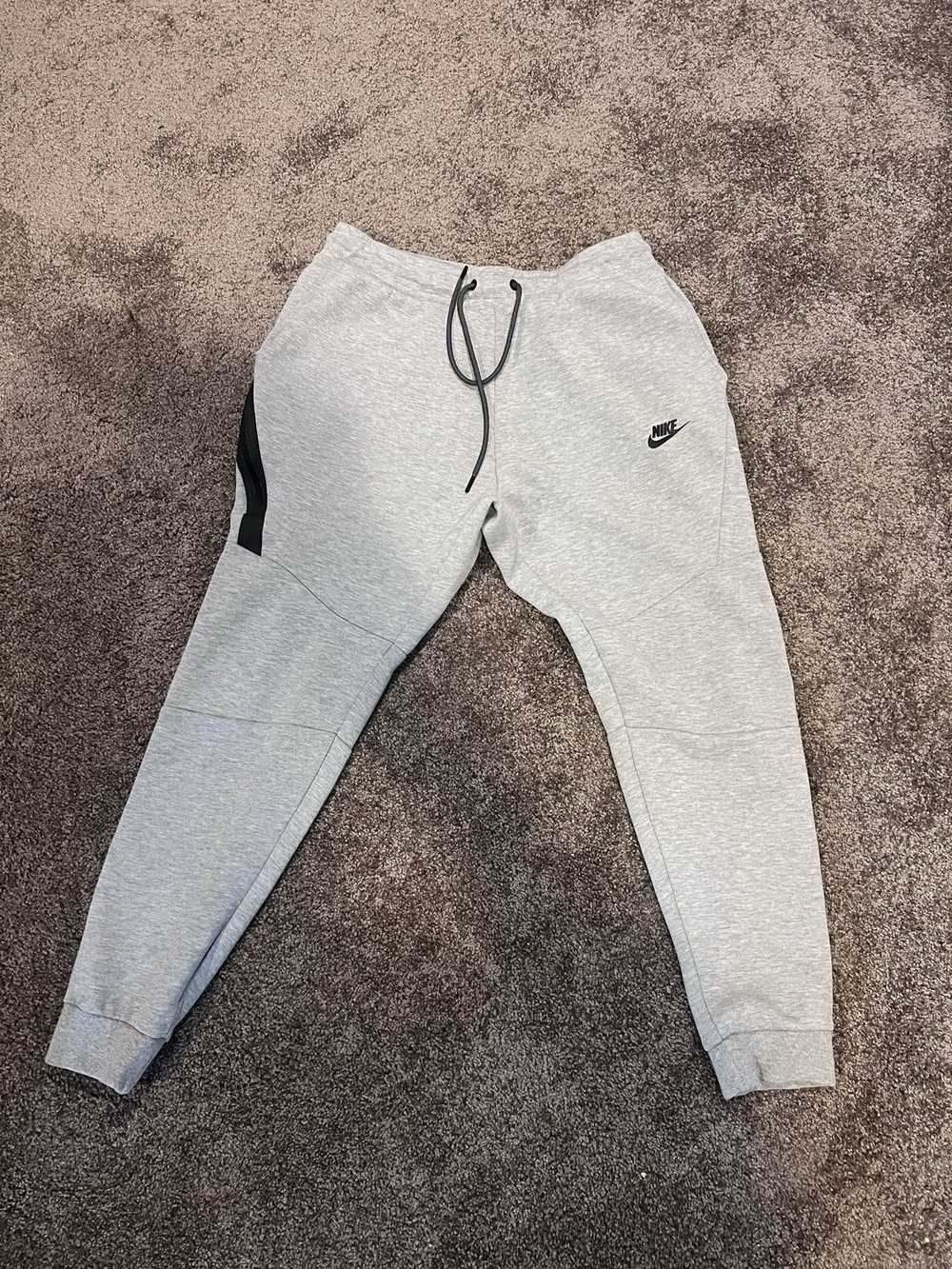 Nike Nike Tech Sweat Pants - image 1