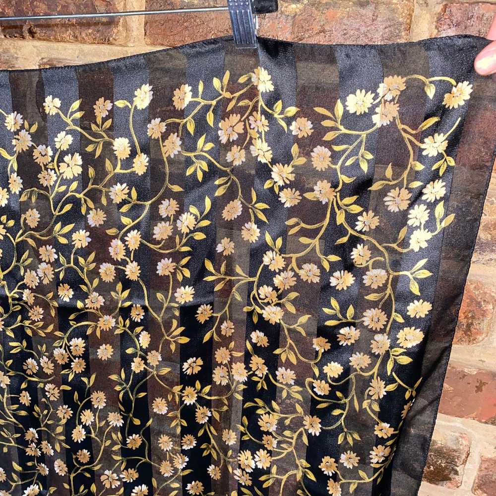 Other Berkshire Black Gold Floral Stripe Sheer Sq… - image 1