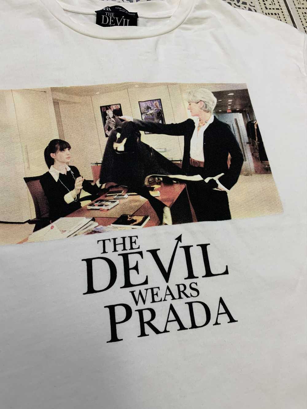 Movie × Tee × Zara The Devil wears Prada 2019 tee… - image 3