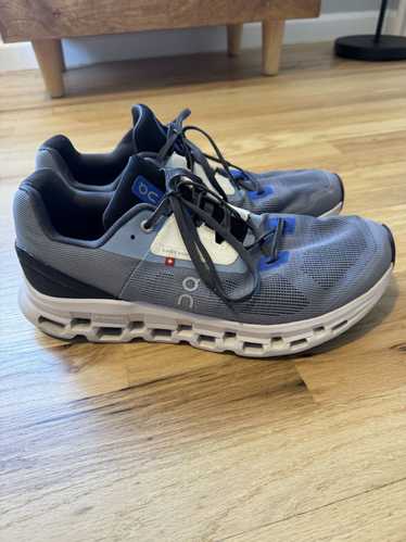 ON ON Running Cloudstratus Sneaker (12.5)