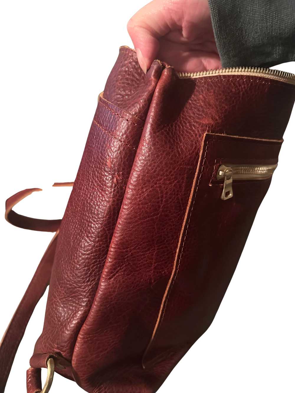 Portland Leather 'Almost Perfect' Tote Backpack - image 5