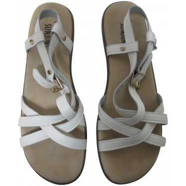 G. H. Bass & Co Leather sandals