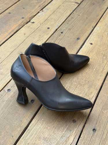 John Fluevog The Poser Edie (7.5) | Used,…