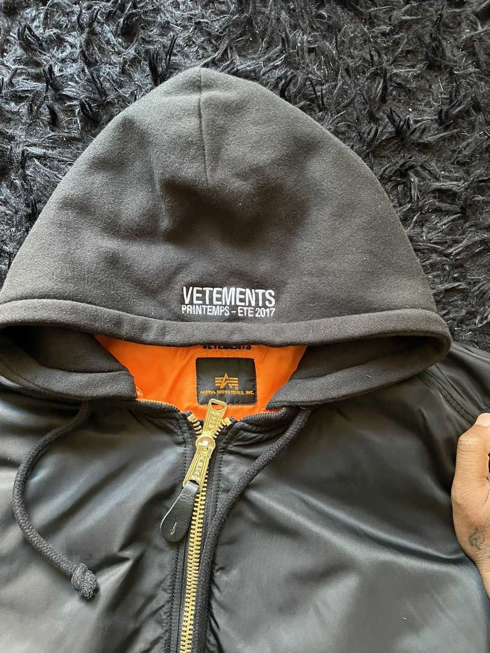 Alpha Industries × Vetements Alpha Industries Bom… - image 3