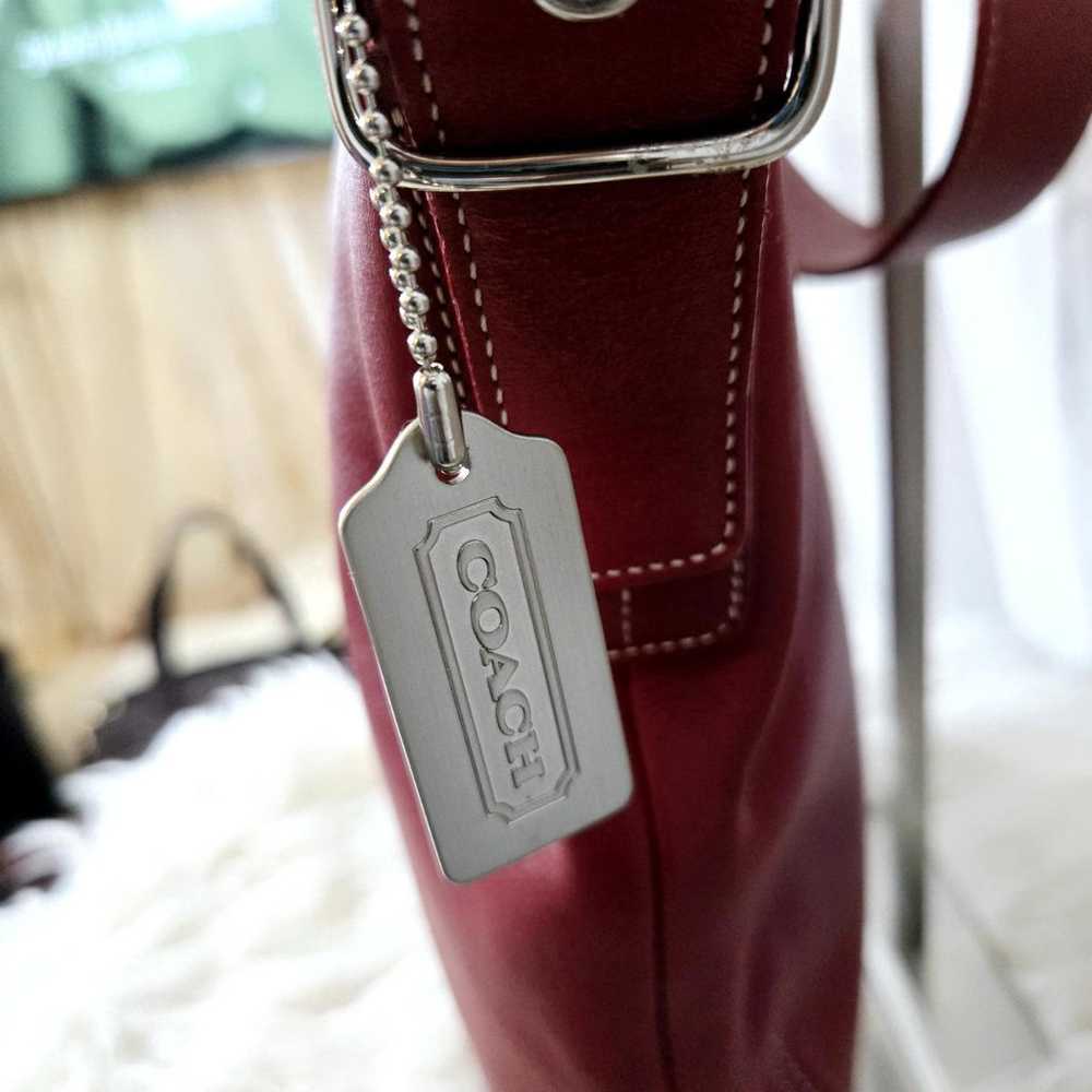 Vintage Coach 9326 (Slim Duffle) Red Leather Shou… - image 3