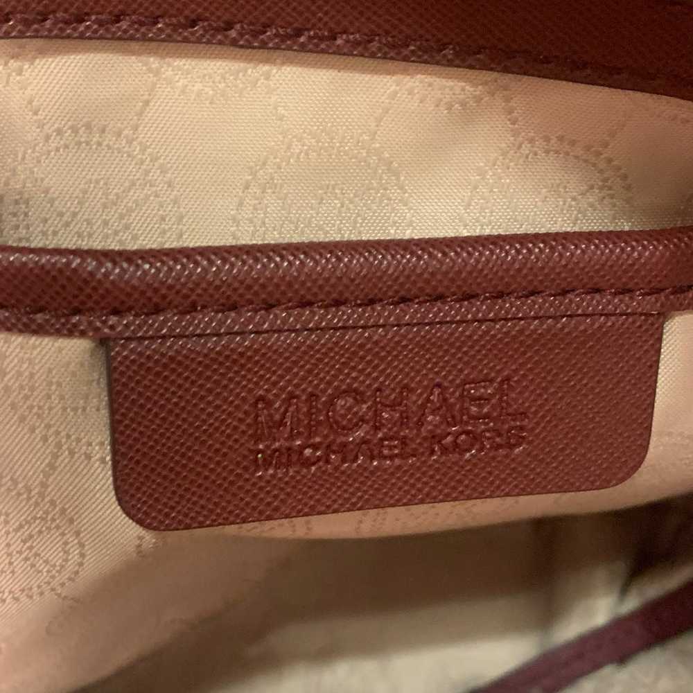 Michael KORS Burgundy Large Shoulder Bag - image 5