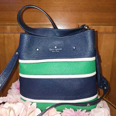 Euc Kate spade Marti bucket bag