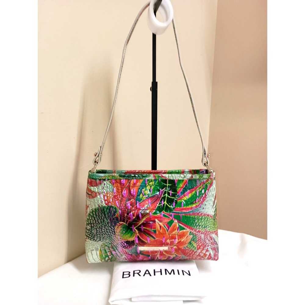 NWOT Brahmin Lorelei Utopia Small Croc Wristlet/H… - image 2