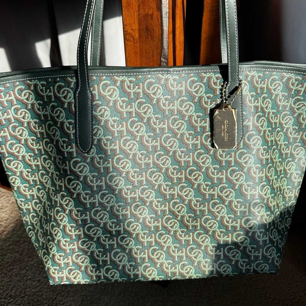 Coach City Signature Green Tote - image 3