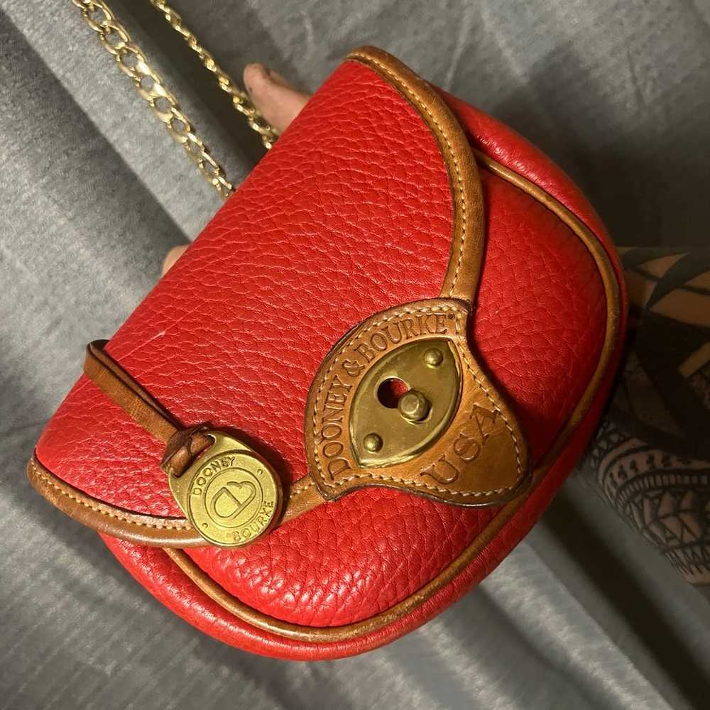 Vintage Red Leather Dooney and Bourke Cross Body … - image 2