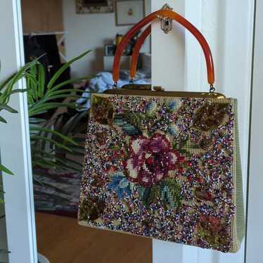 Stunning vintage soure bag new York needlepoint fl