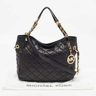 Michael Kors - Black Quilted Leather Shoulder Purs