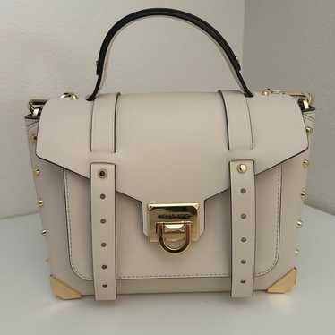 Michael Kors Manhattan Purse