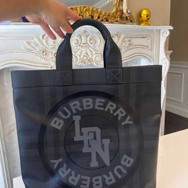 Authentic Burberry large tote bag