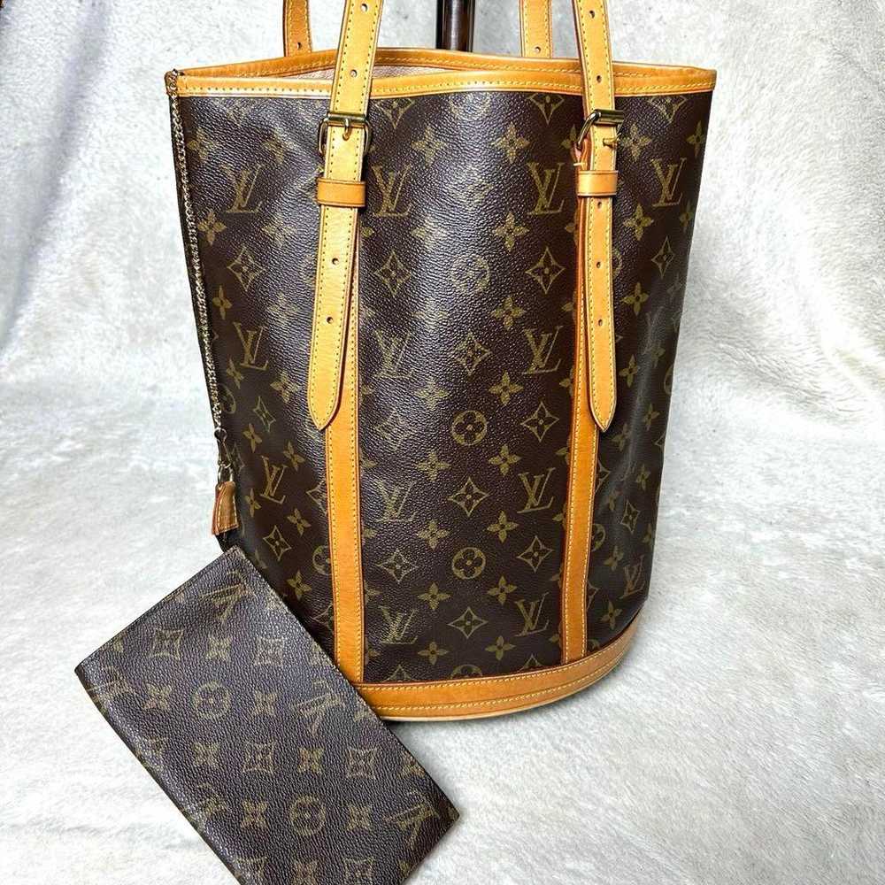 Excellent condition LOUIS VUITTON Bucket GM Bucke… - image 1