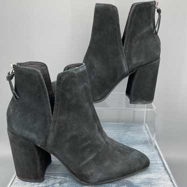 Steven Madden Women’s Thrived Booties Black Suede 