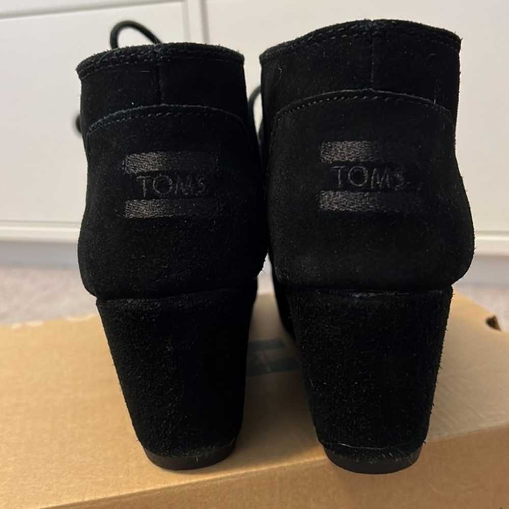 TOMS Desert Suede Wedge Bootie Black 7 - image 6