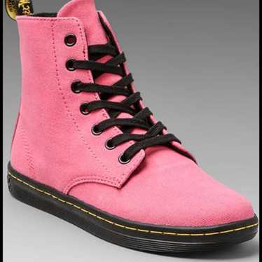 Dr Martens Hackney Boots