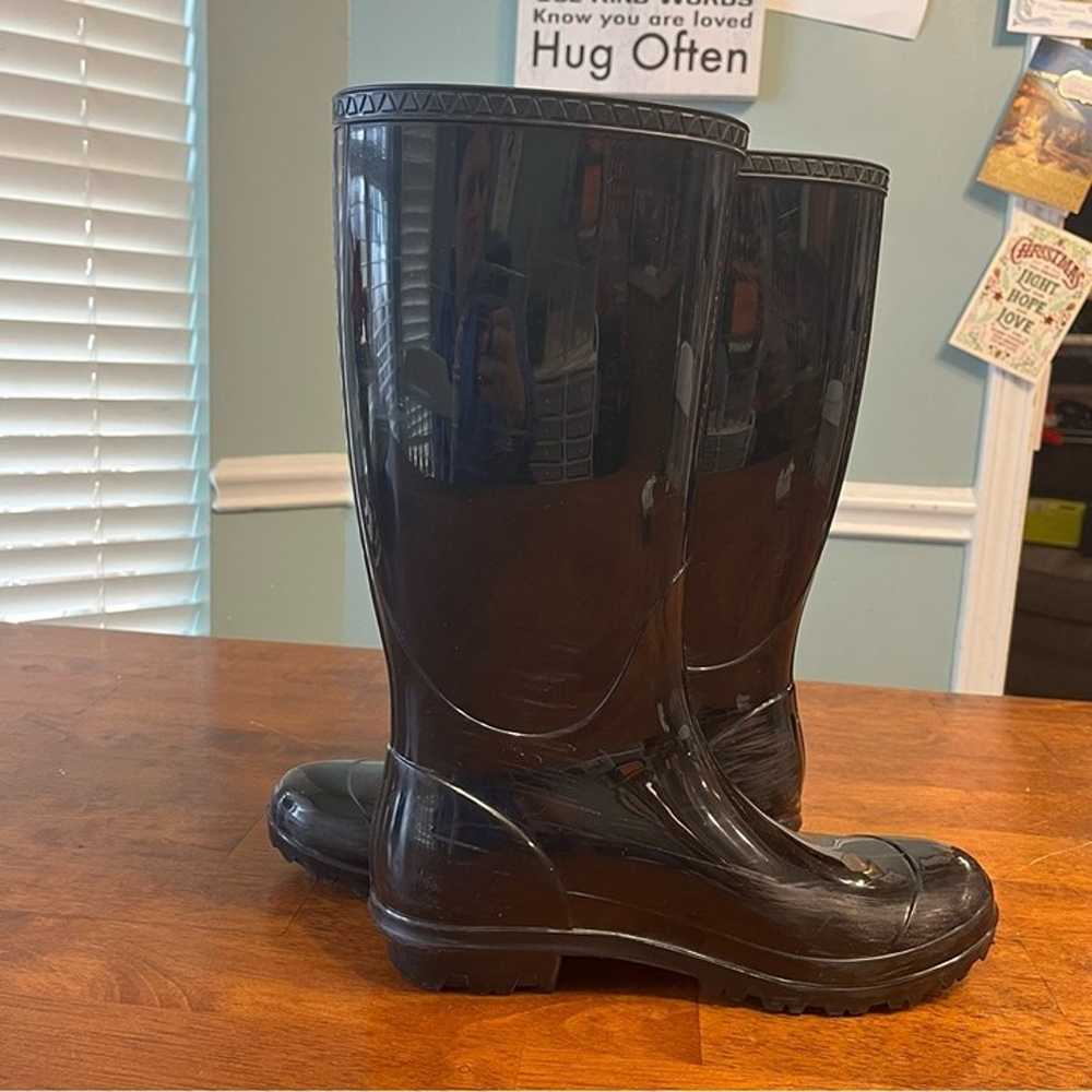 Ugg women’s Shaye Black Rain boot size 9 - image 4