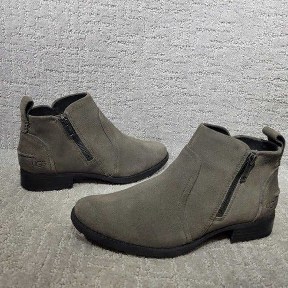 Ugg Aureo II Womens Size 7.5 Gray Suede Block Hee… - image 1