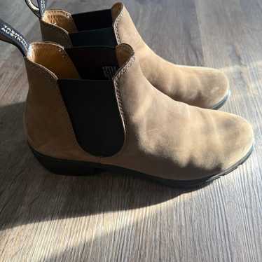 Blundstone 1970 style ankle boots - image 1