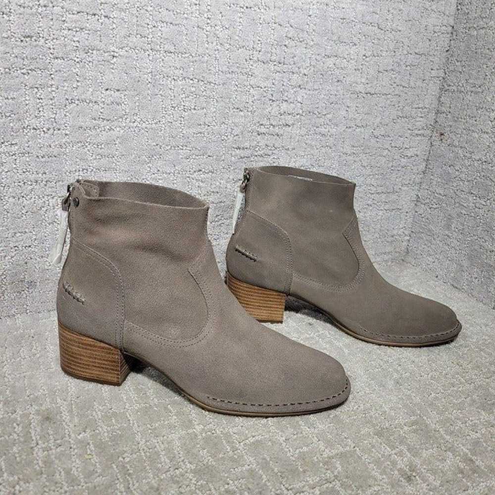 Ugg Bandara Womens Size 11 Gray Suede Back Zip Ro… - image 1