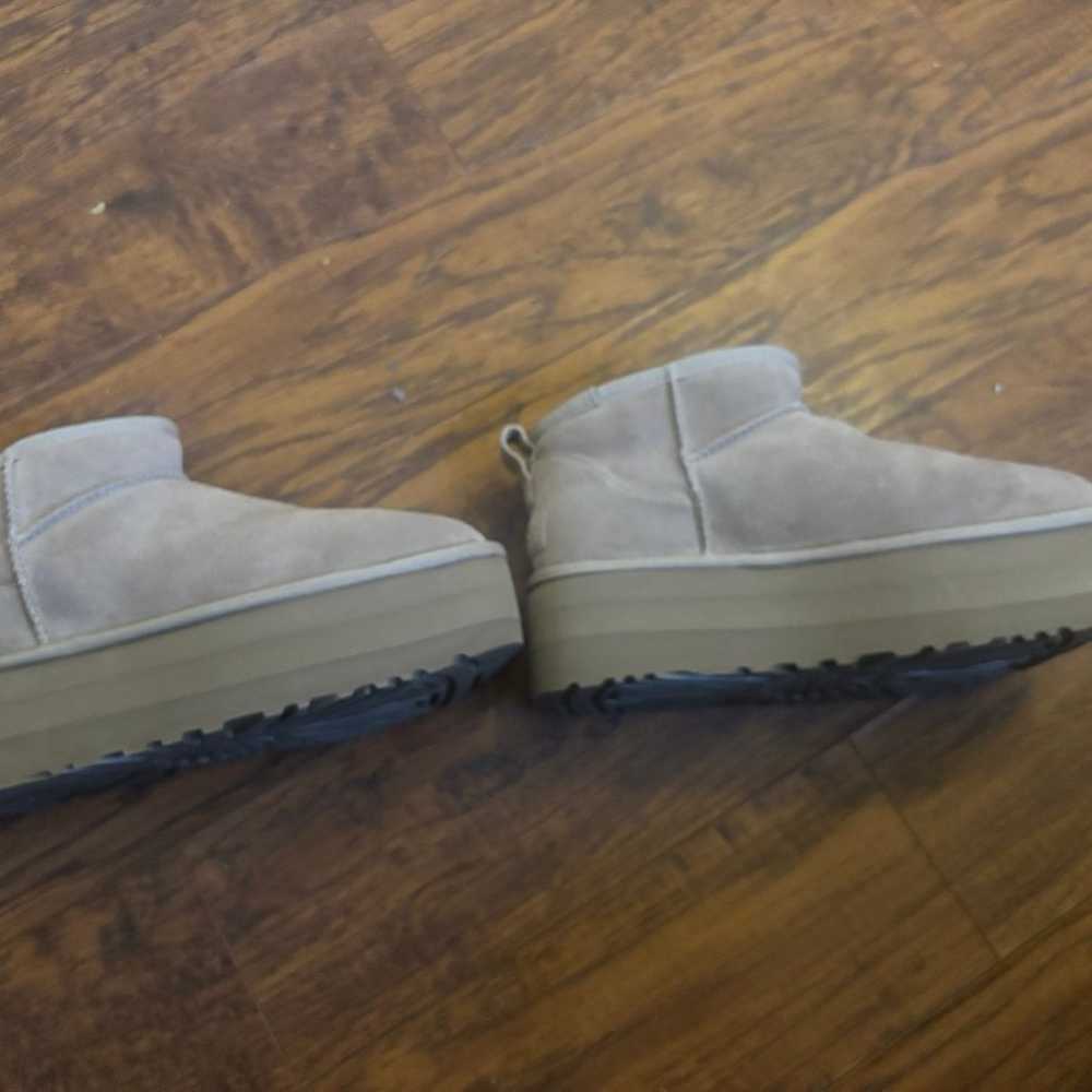 UGG Ultra Mini Platform Boots Size 8W - image 3