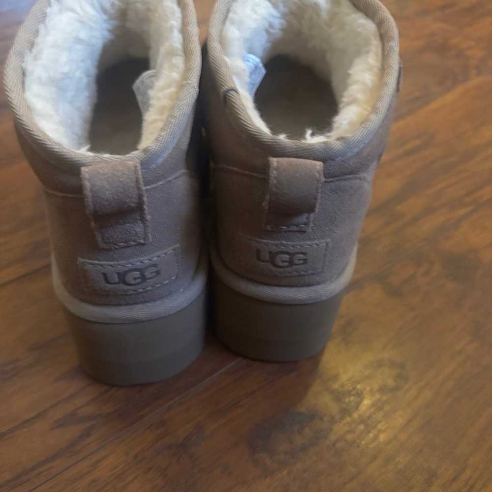 UGG Ultra Mini Platform Boots Size 8W - image 5