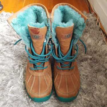 UGG Adirondack II