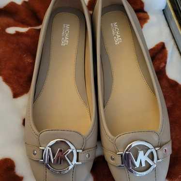 Michael Kors Flats