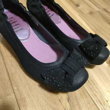 fitfit pumps ribbon size 23 in excellent condition