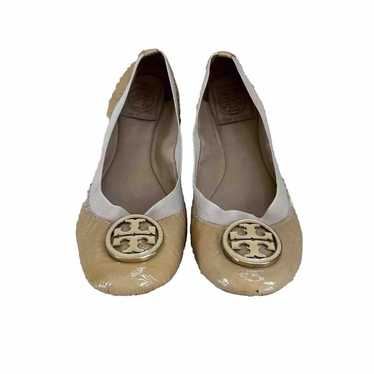 Tory Burch Tan Patent Leather Elastic Ballet Flat… - image 1