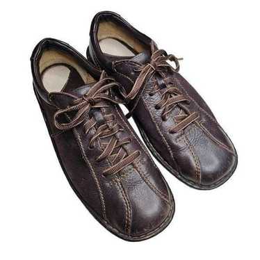 Born Brown Leather Casual Oxford Shoes. Size 9.5