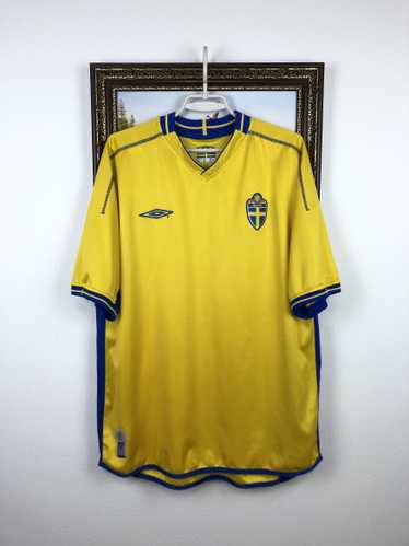 ウェア 00s umbro Sweden national team uniform SWEDEN NATIONAL TEAM 2005 2006 2007 HOME FOOTBALL SHIRT