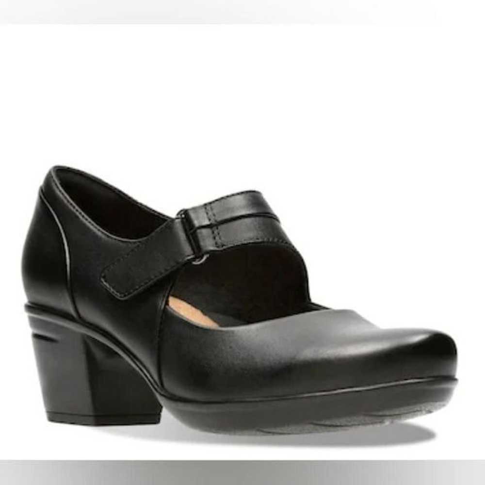 Clarks black leather Mary Jane Emslie Lulin comfo… - image 1