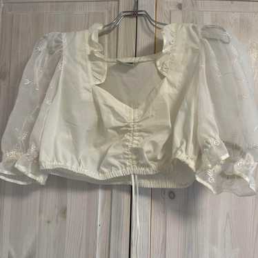 COUNTRY Line White Cropped Blouse - image 1