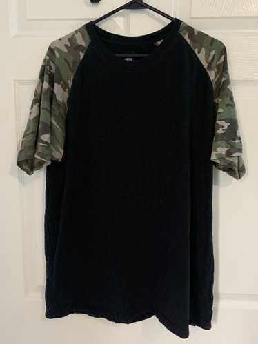 Skategang × Stussy × Vintage Stüssy Camo T Shirt