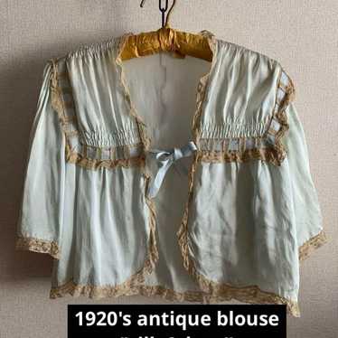 Antique Blouse Vintage Women's Secondhand Lace Si… - image 1