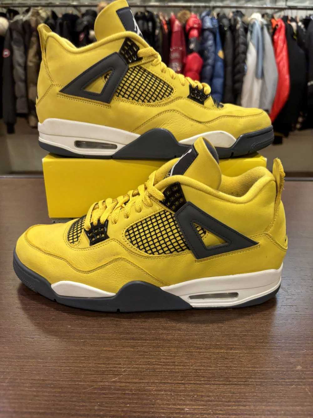 Jordan Brand Jordan 4 Retro ‘Lightning’ 2021 - image 1