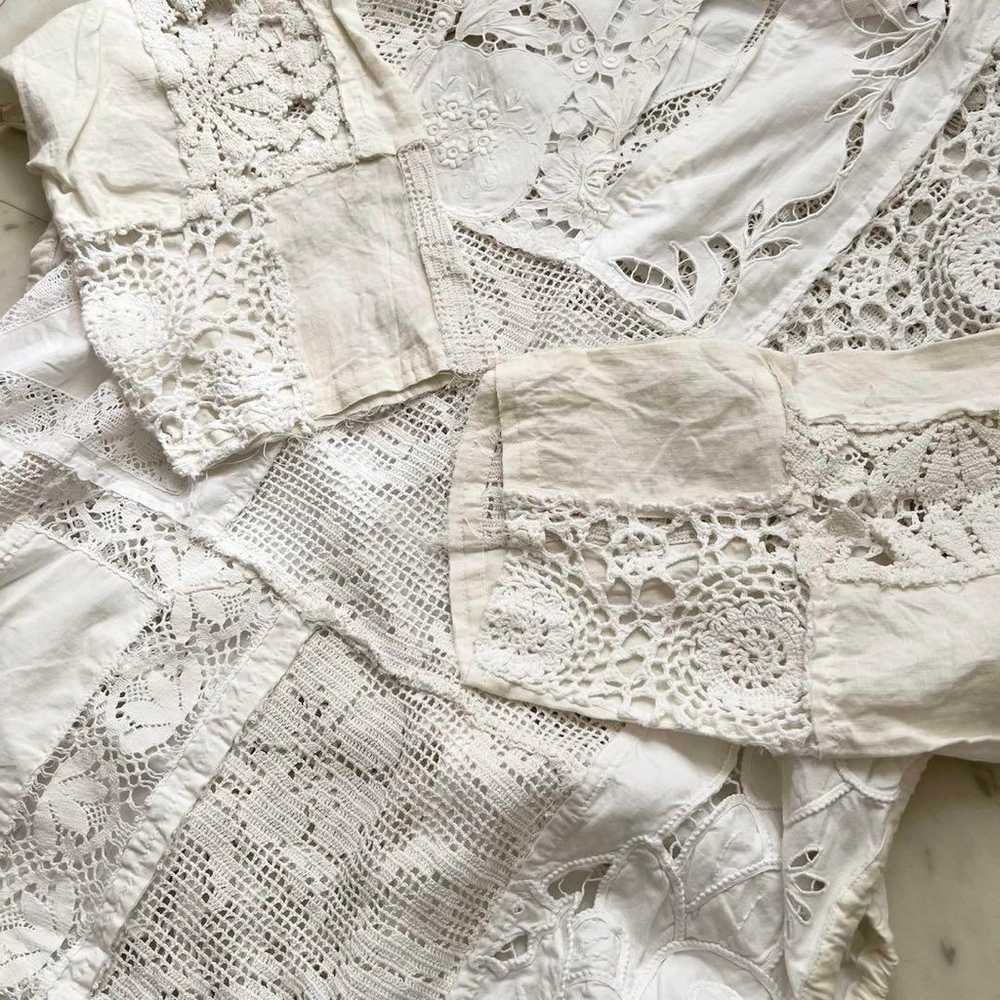 One-of-a-kind ✨️ MALION VINTAGE Crochet Lace Tuni… - image 9