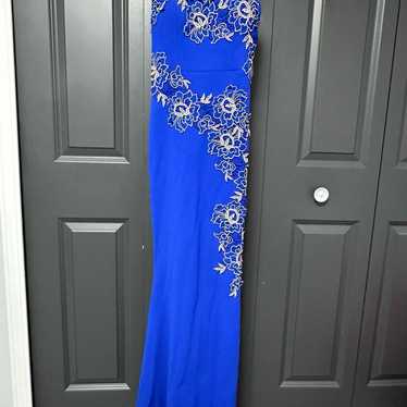 Entry royal blue formal floral gown