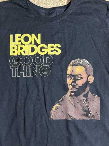 Designer Leon Bridges Preowned XLarge Band T-shirt