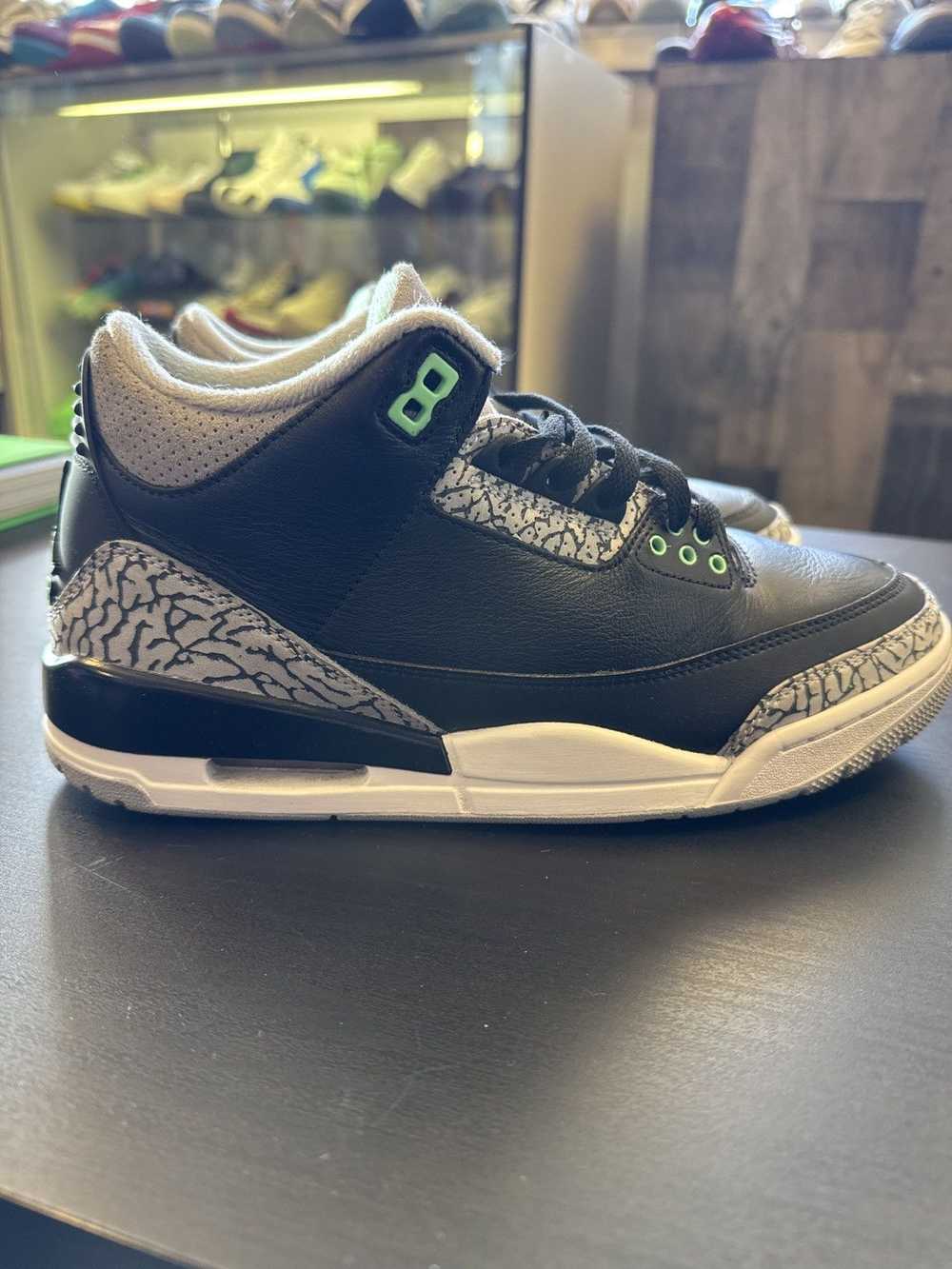 Jordan Brand Jordan 3( Green Glows ) Size 8.5 OG … - image 4