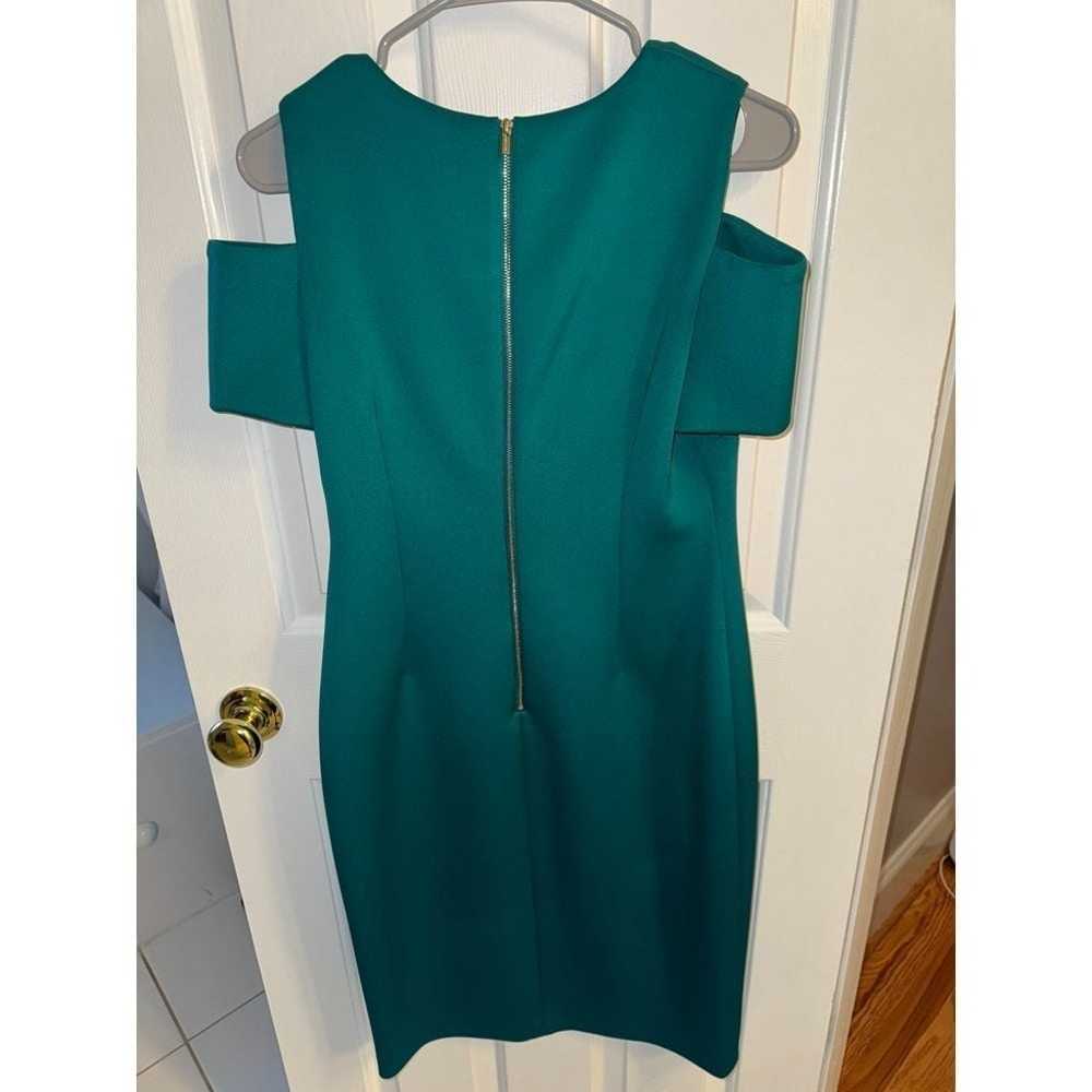 Calvin Klein Elegant Green Sheath Dress with Gold… - image 4