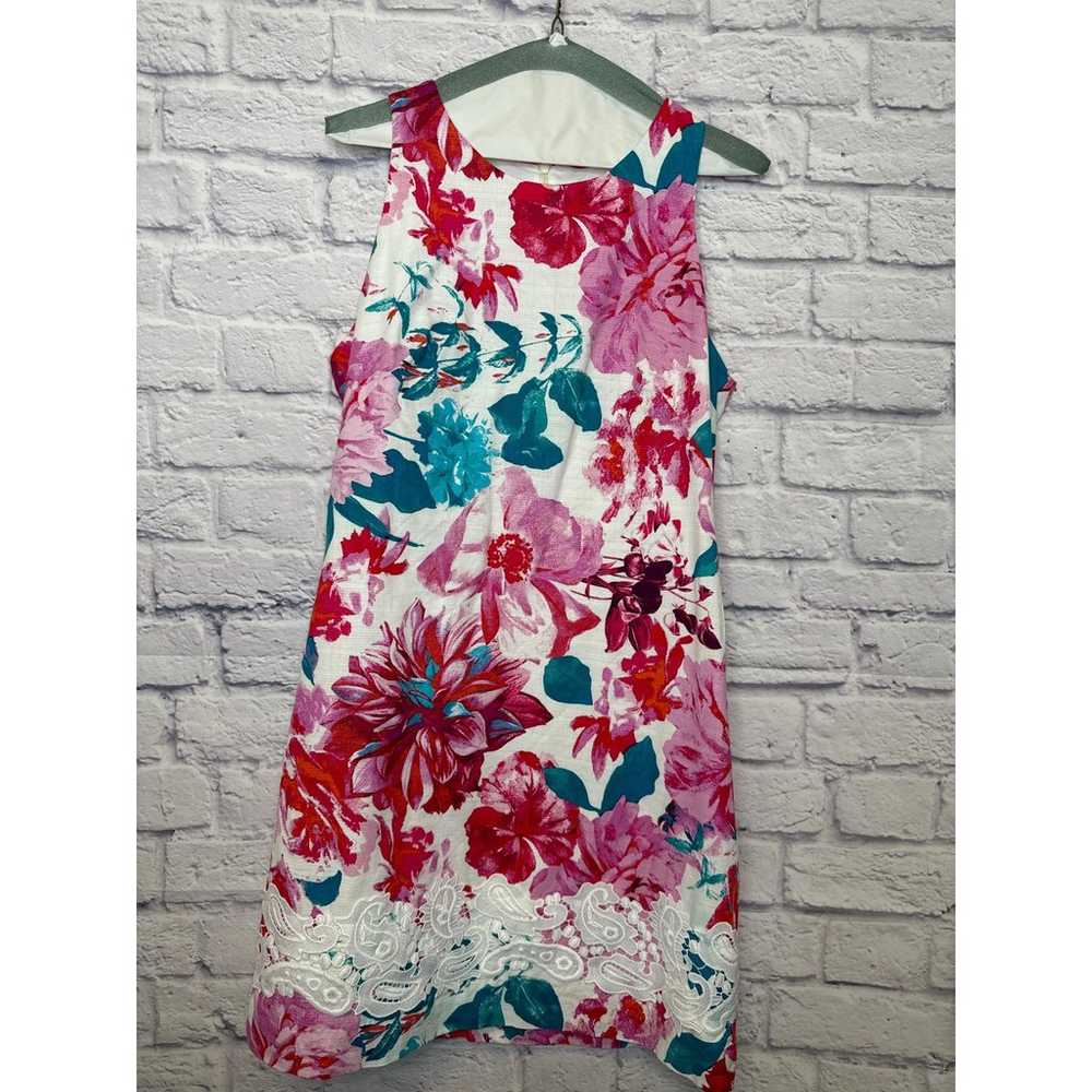 Eliza J Floral Mini Sleeveless Dress w/ Lace Embr… - image 1