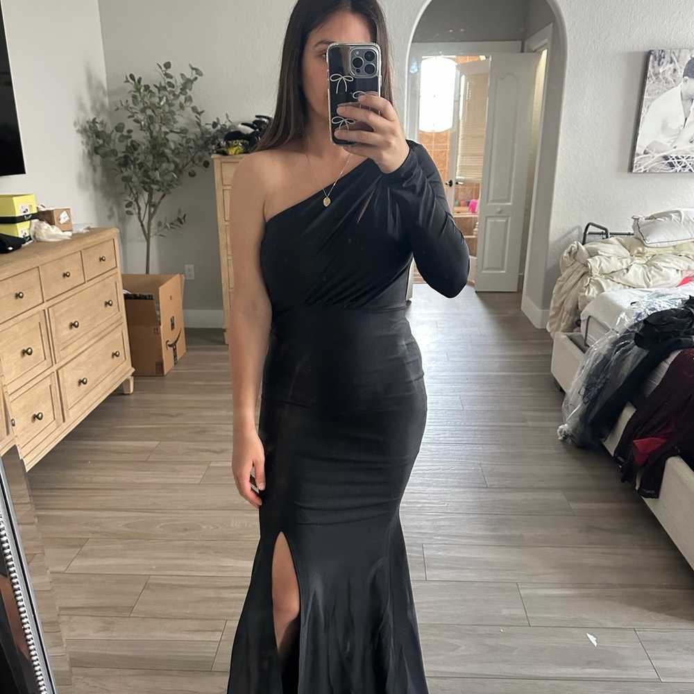 One shoulder black mermaid dress with slit black … - image 3