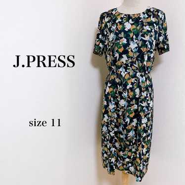 J.Press Dress Knee-Length Short Sleeve Floral Nav… - image 1