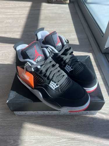 Jordan Brand × Nike × Streetwear Jordan 4 Bred