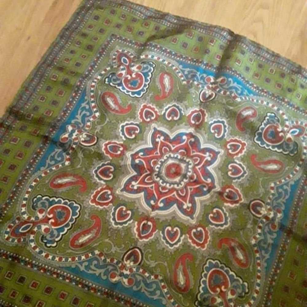 Vintage Olive Green Paisley Scarf - image 2