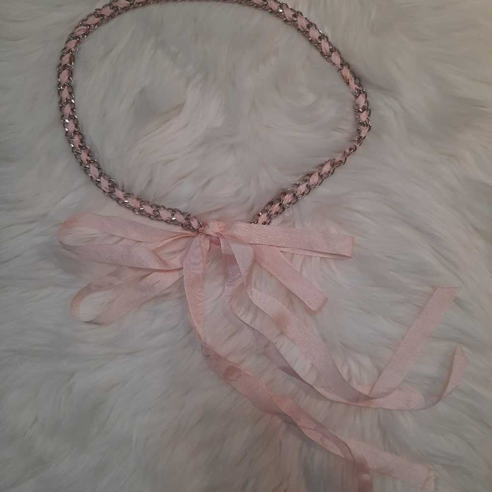 Vintage style chain belt - silver chain/ pink rib… - image 3